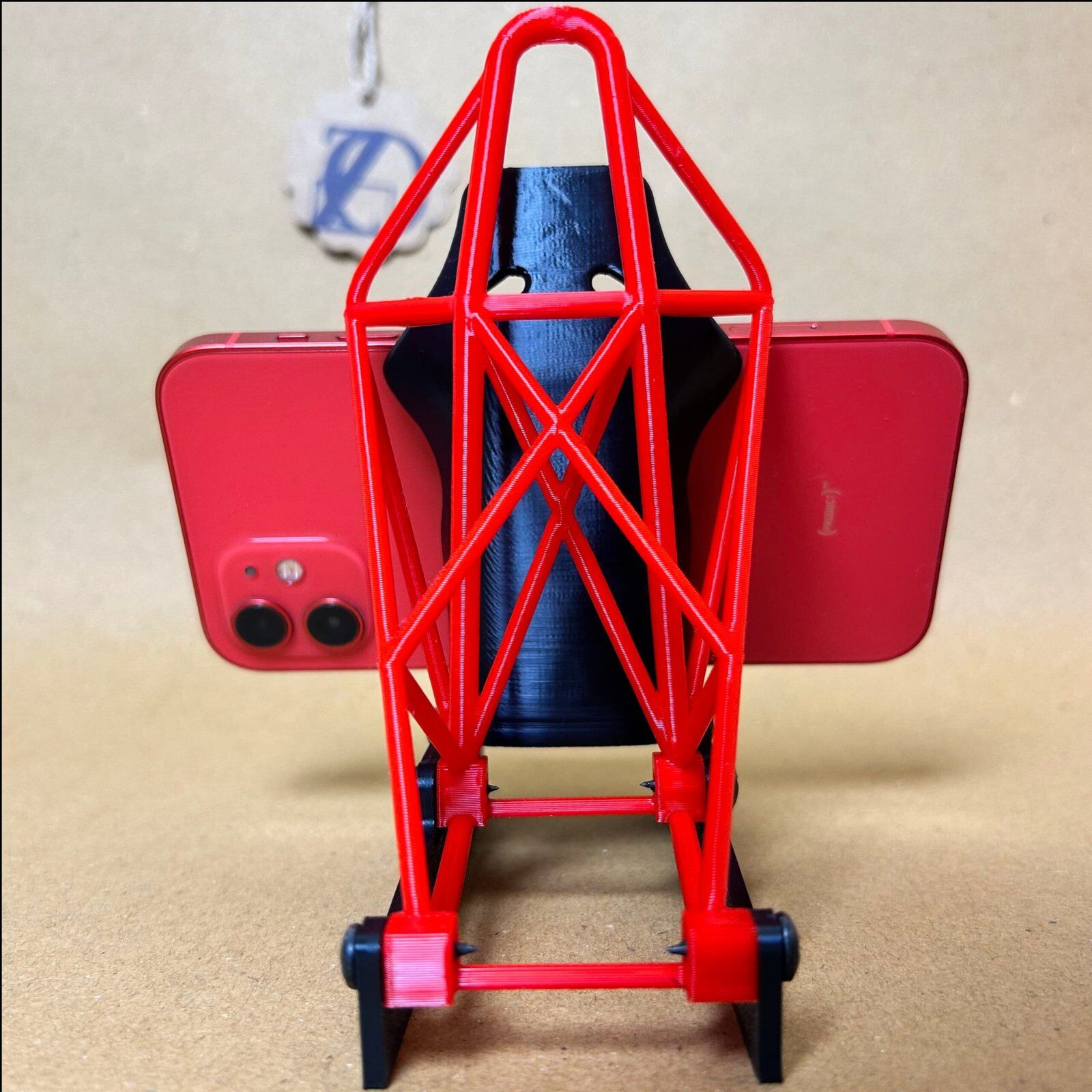 Zoomora F-1 Racing Seat Phone Stand - Image 2
