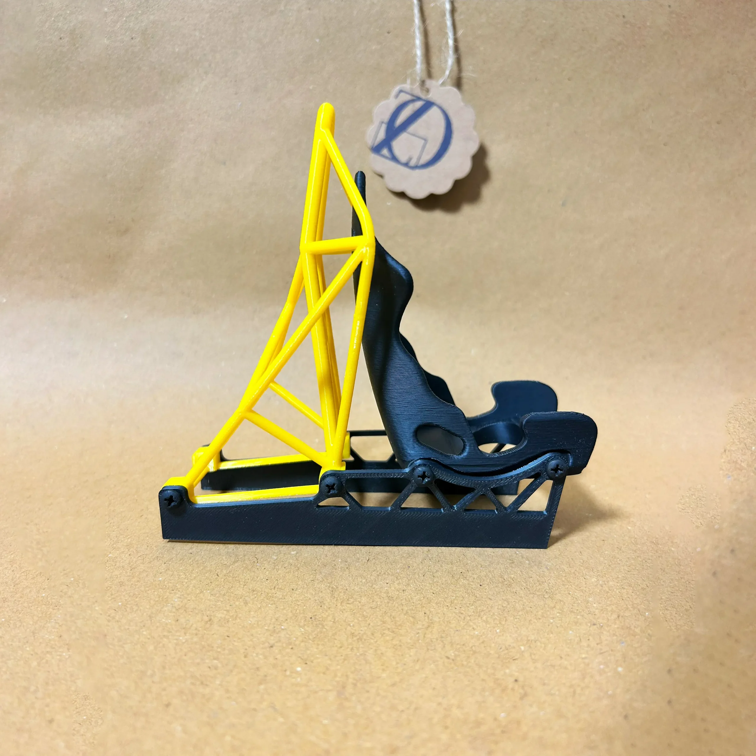 Zoomora F-1 Racing Seat Phone Stand - Image 8